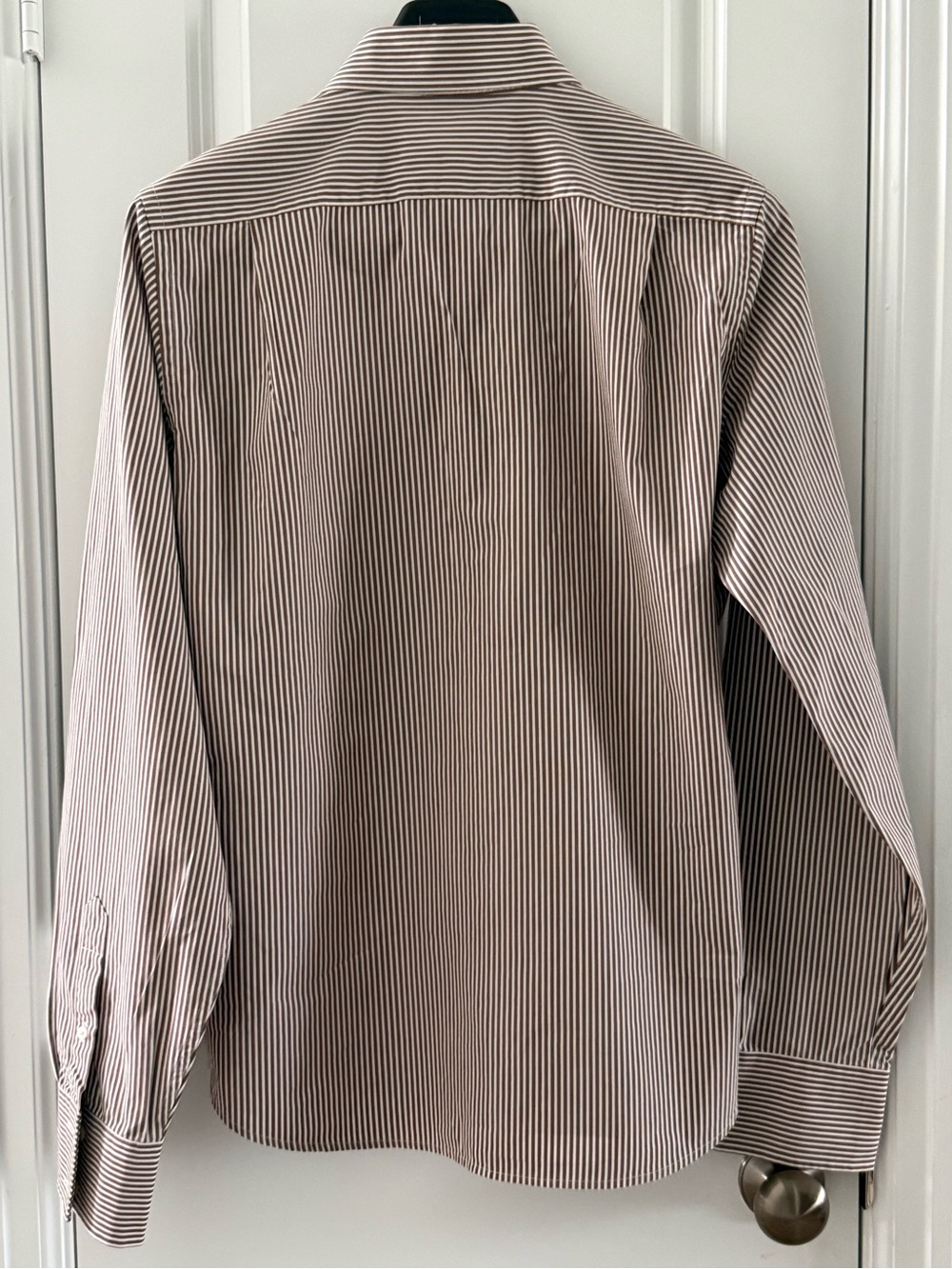 Abercrombie & Fitch Mens Brown/White Striped Muscle Fit Long Sleeve Button-Down - Picture 3 of 7